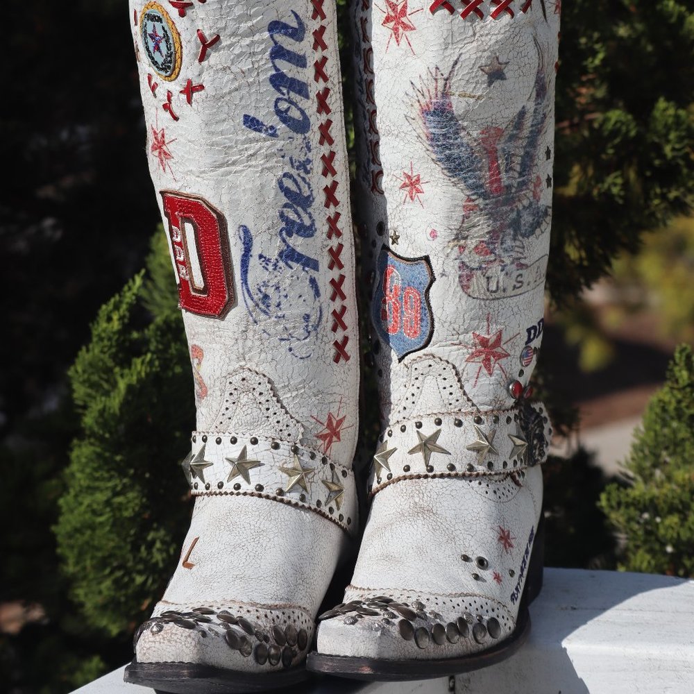 Old Gringo White Liberty Embellished Lace-Up Boots - Picture 4 of 15